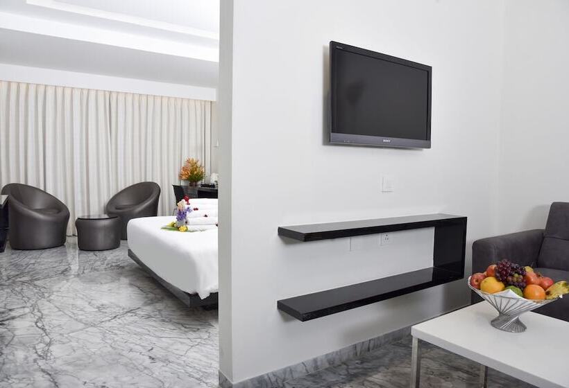 בית מלון כפרי Cj Pallazzio,salem