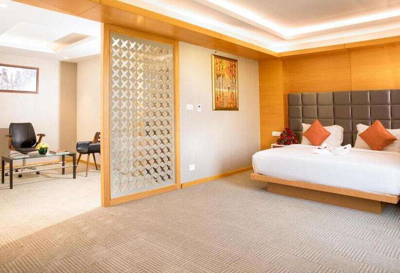 בית מלון כפרי Cj Pallazzio,salem