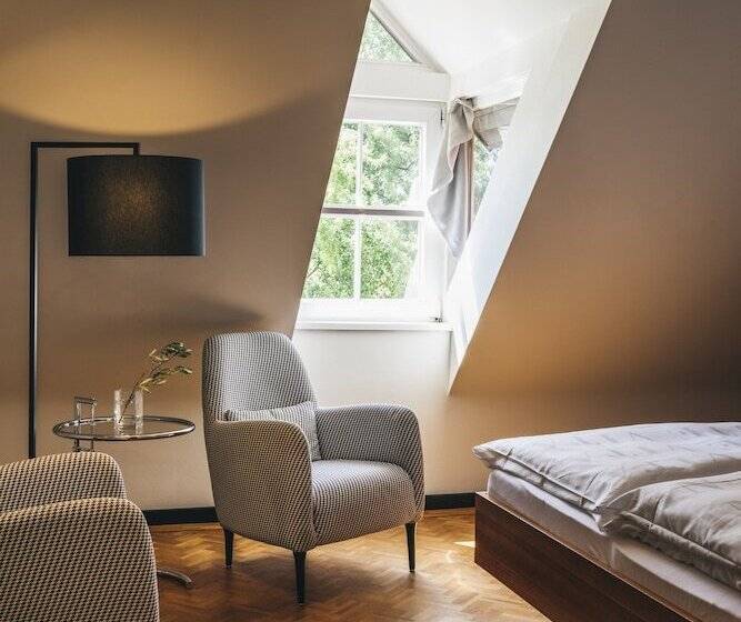 ホテル Consulat Des Weins