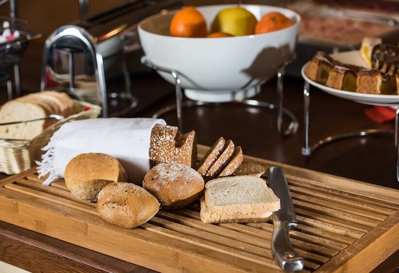 בית מלון כפרי Francesin Active