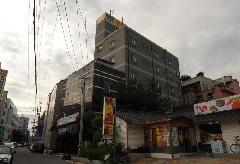 בית מלון כפרי Galleria