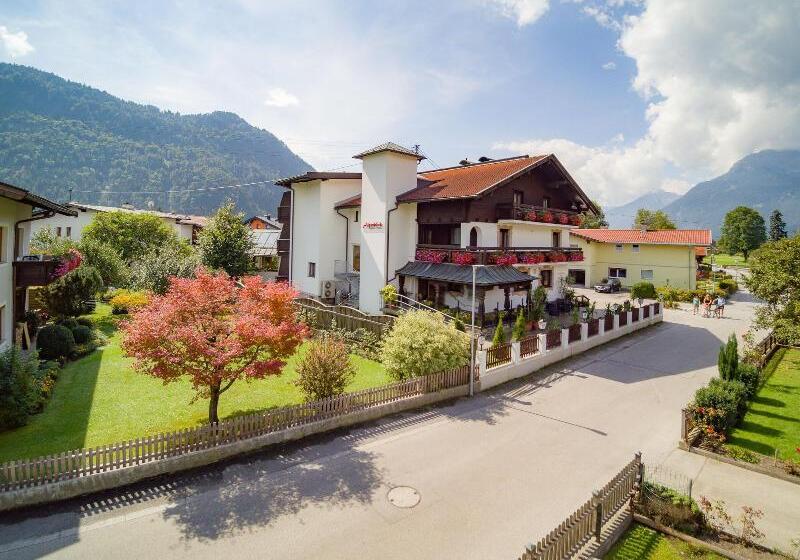 Отель Gasthof Pension Alpenblick