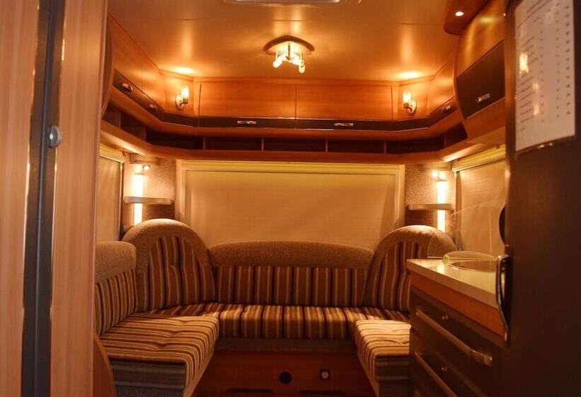 호텔 Go Outdoors Caravan Park Nuwara Eliya