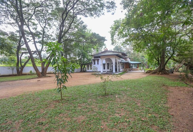 Отель Grand Kalundawa Dambulla S Hidden Secret