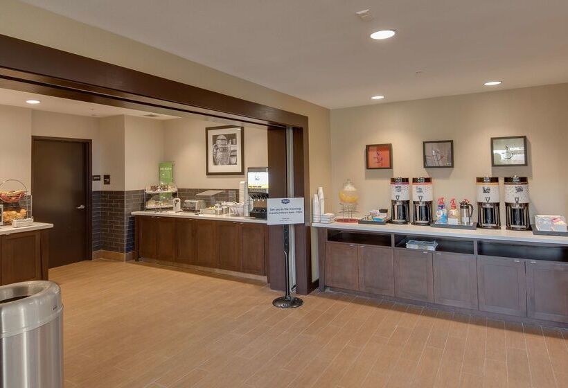 فندق Hampton Inn & Suites Los Angeles   Glendale