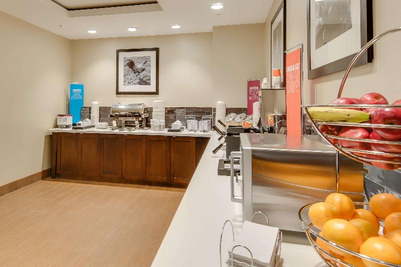 فندق Hampton Inn & Suites Los Angeles   Glendale