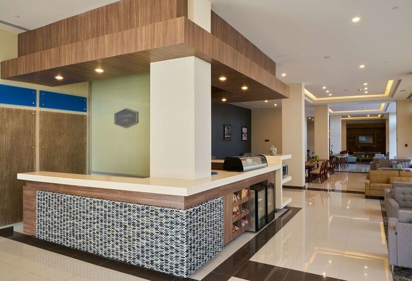 ホテル Hampton Inn By Hilton Irapuato