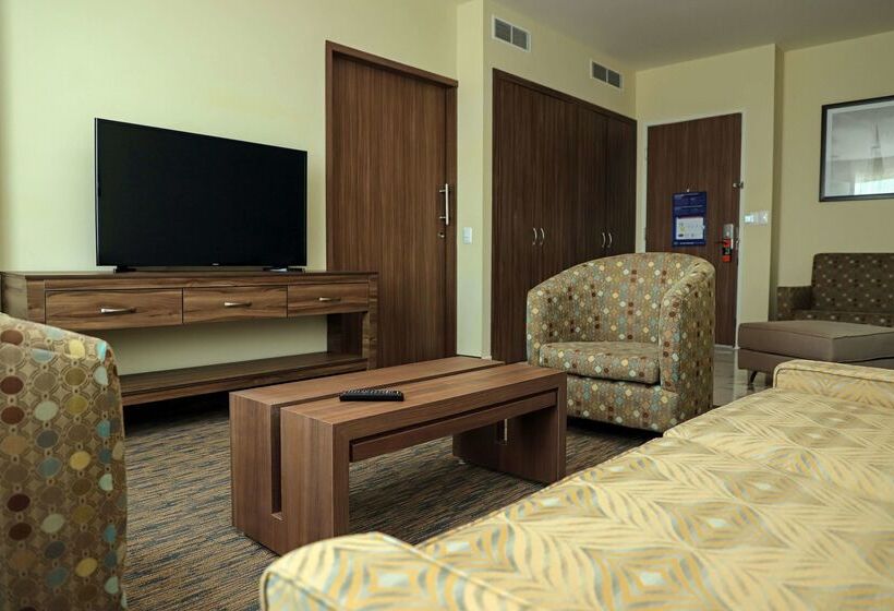 ホテル Hampton Inn By Hilton Irapuato