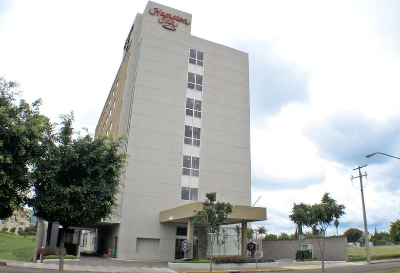 ホテル Hampton Inn By Hilton Irapuato