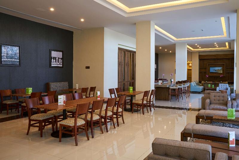 ホテル Hampton Inn By Hilton Irapuato
