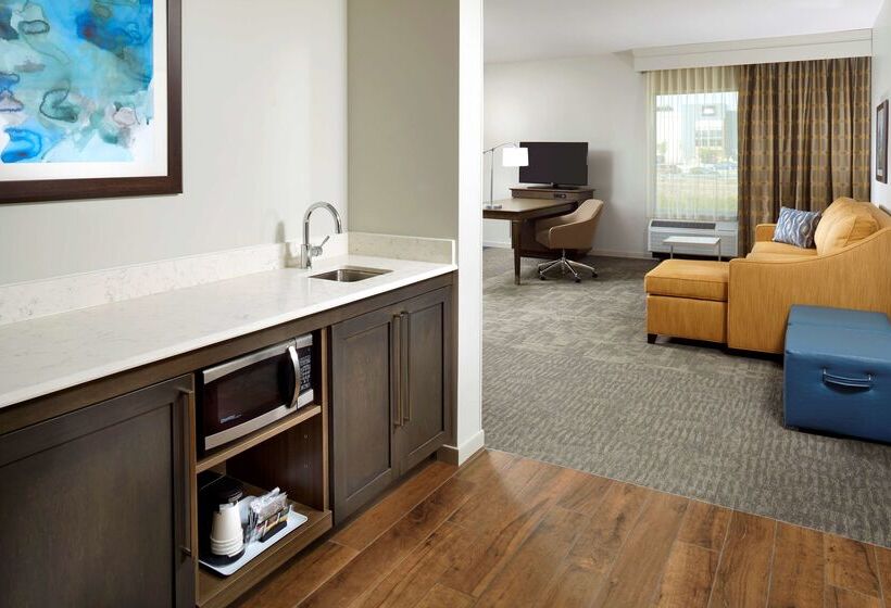 فندق Hampton Inn & Suites Pittsburgh Airport South–settlers Ridge