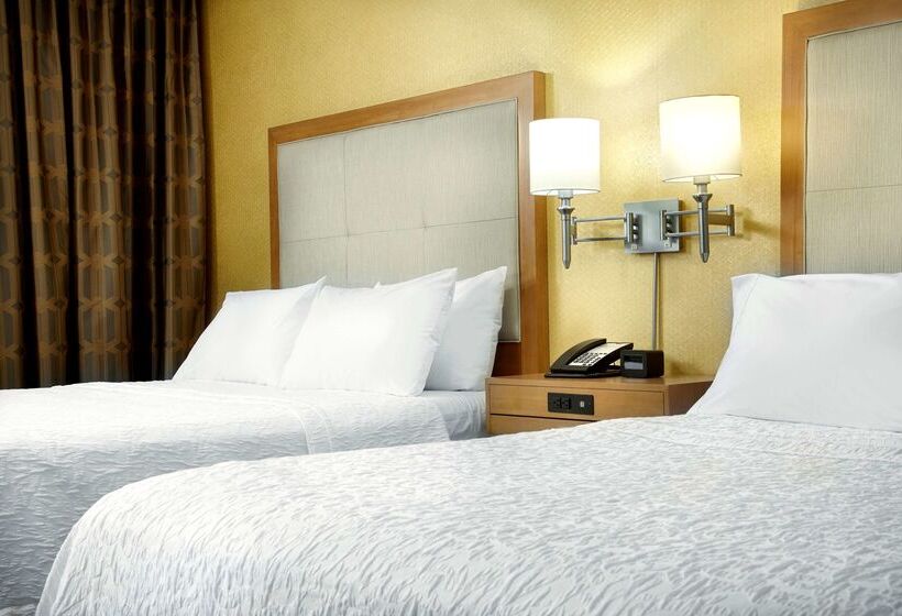 فندق Hampton Inn & Suites Pittsburgh Airport South–settlers Ridge