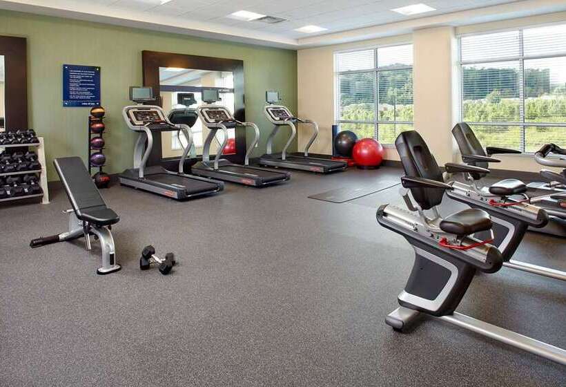 فندق Hampton Inn & Suites Pittsburgh Airport South–settlers Ridge