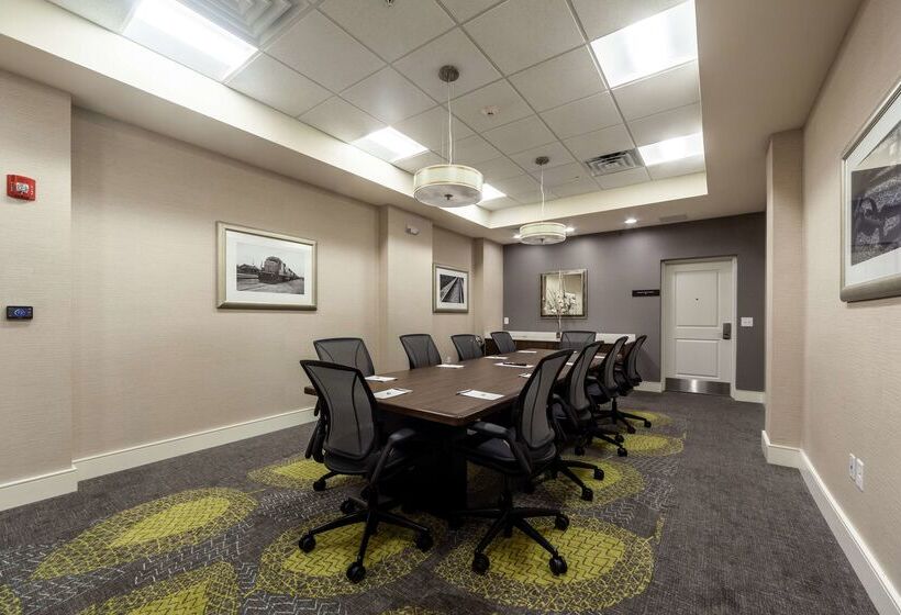 فندق Hilton Garden Inn Martinsburg