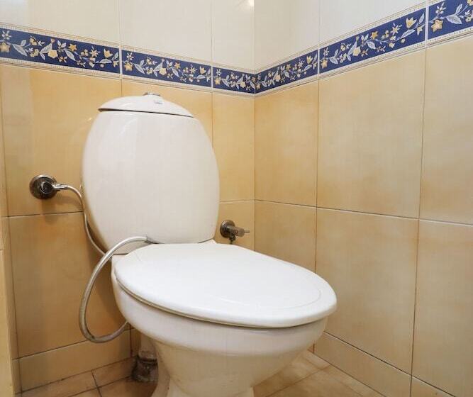 בית מלון כפרי Himalayan Club