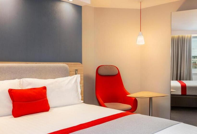 ホテル Holiday Inn Express Dublin City Centre, An Ihg
