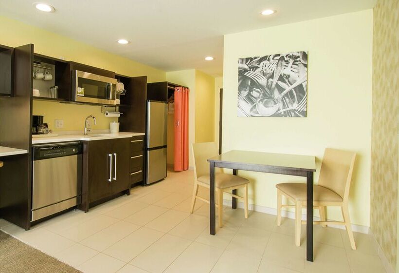 فندق Home2 Suites Newnan