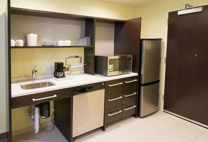 فندق Home2 Suites Newnan