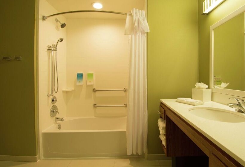 فندق Home2 Suites Newnan