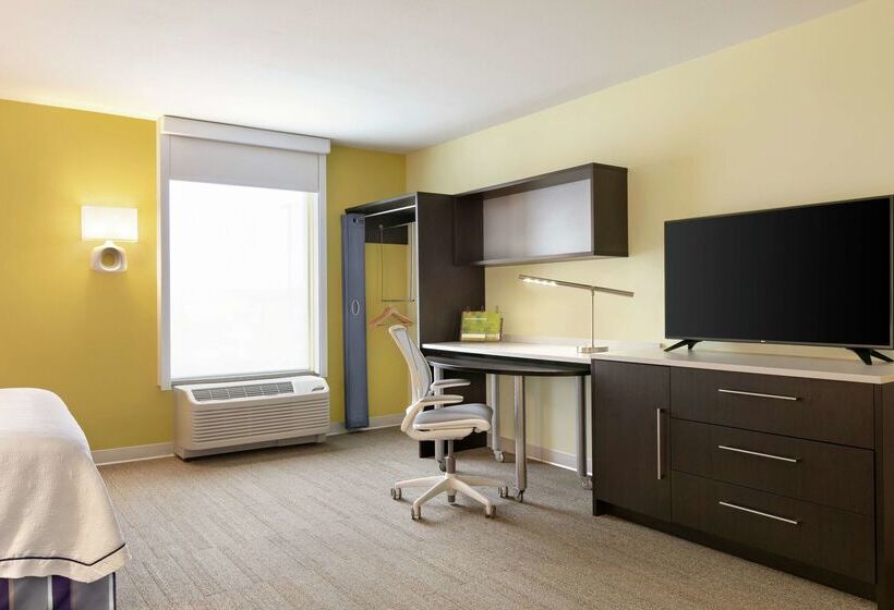 בית מלון כפרי Home2 Suites By Hilton Fort St. John