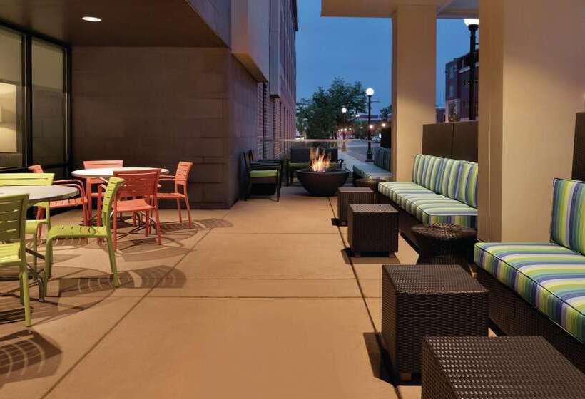 Отель Home2 Suites By Hilton La Crosse