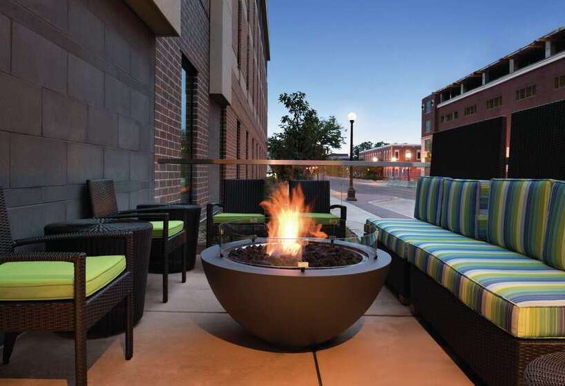 Отель Home2 Suites By Hilton La Crosse