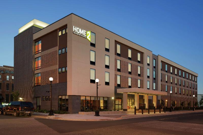 Отель Home2 Suites By Hilton La Crosse