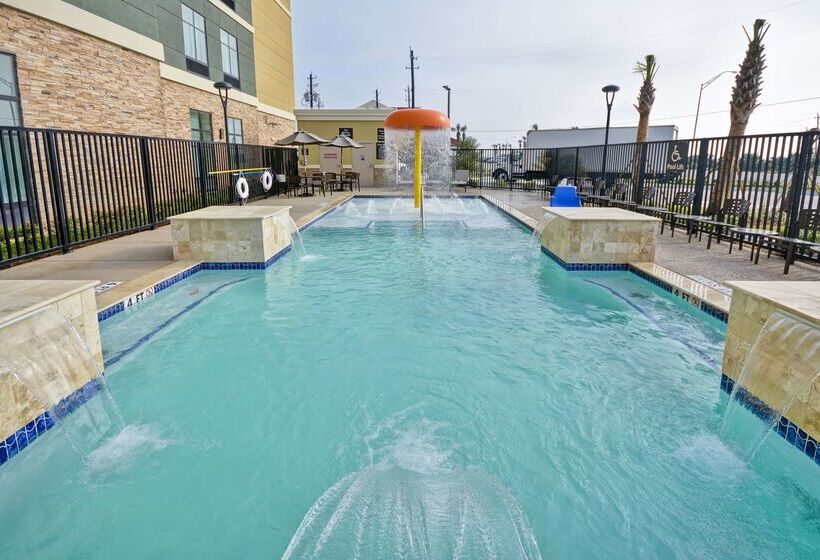 هتل Homewood Suites By Hilton Galveston