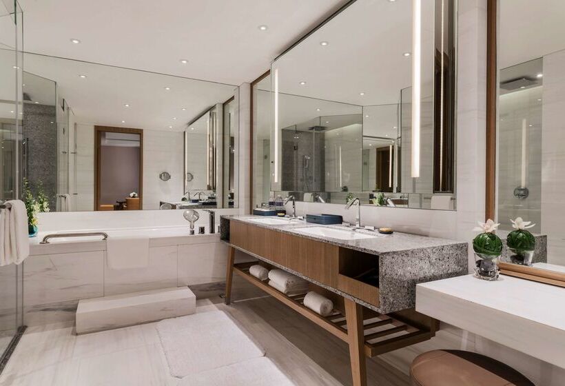 호텔 Hyatt Regency Shanghai, Wujiaochang