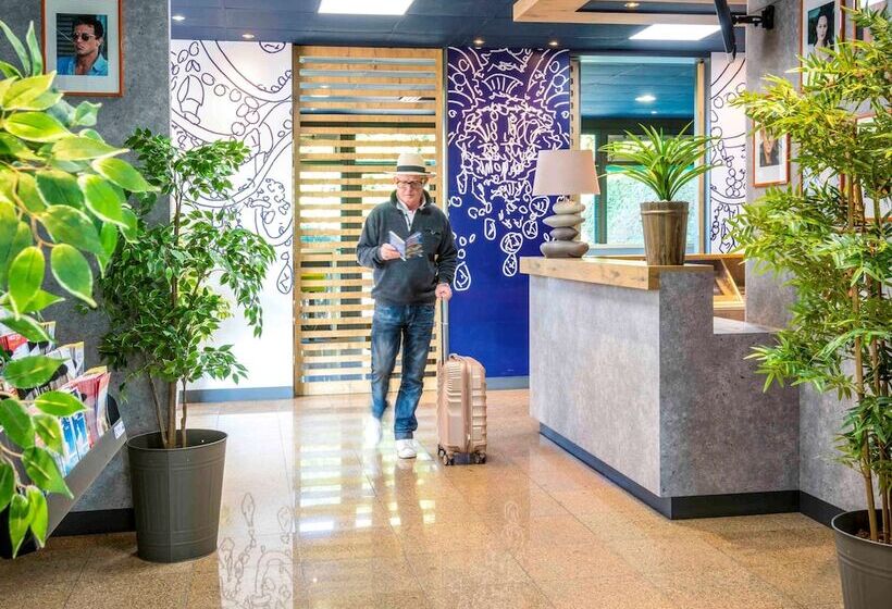 ホテル Ibis Budget Cannes Mougins