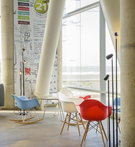 ホテル Ibis Cartagena Marbella