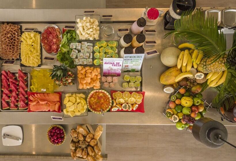 ホテル Ibis Cartagena Marbella