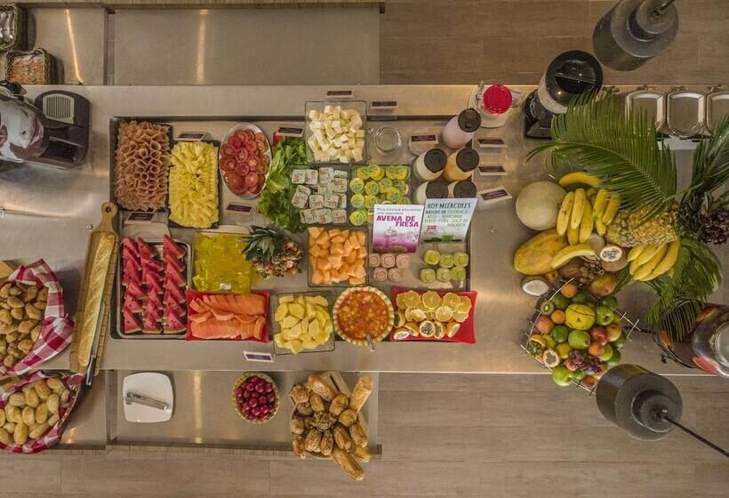 ホテル Ibis Cartagena Marbella