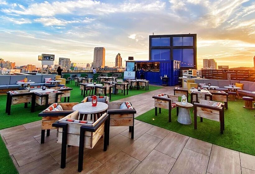 호텔 Indigo Kaohsiung Central Park, An Ihg