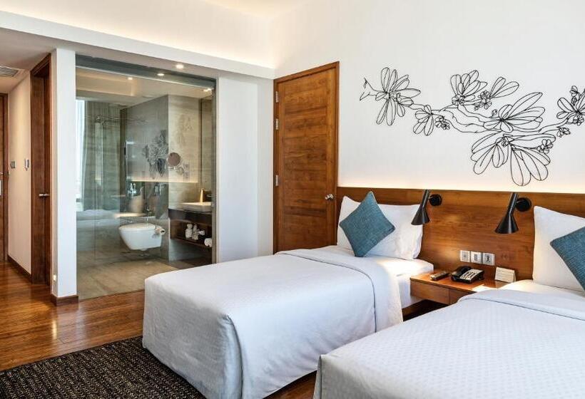 호텔 Jetwing Colombo Seven