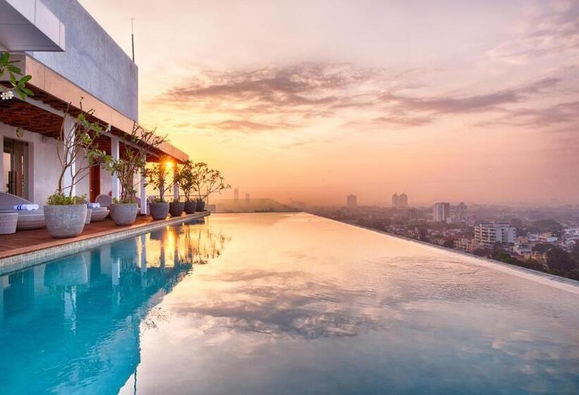 호텔 Jetwing Colombo Seven