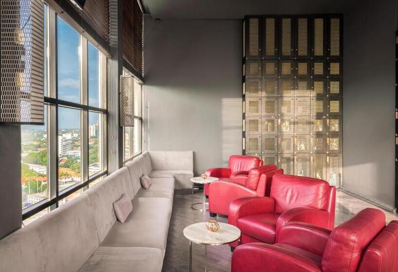 호텔 Jetwing Colombo Seven