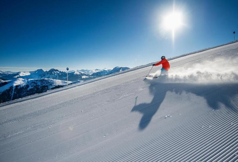 هتل Landhaus Steiner