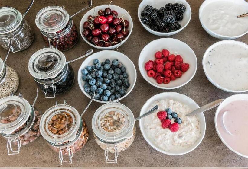 هتل Landhaus Steiner