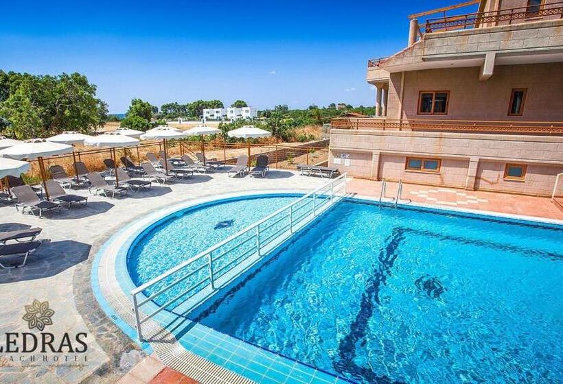 Отель Ledras Beach