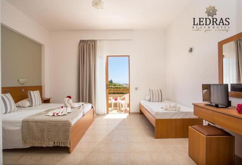 Отель Ledras Beach