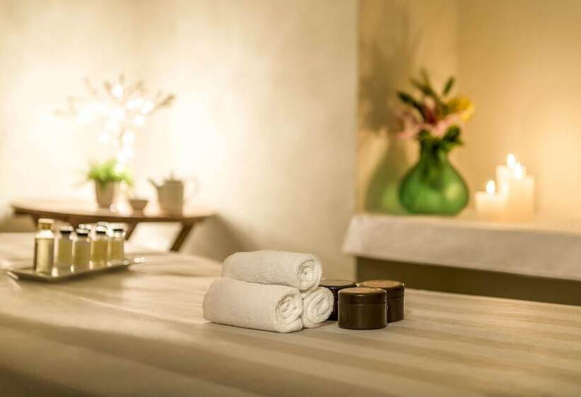 Mosaic Hotel Mussoorie Mallroad