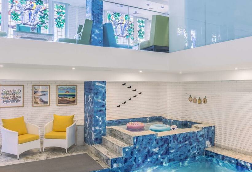 Mosaic Hotel Mussoorie Mallroad