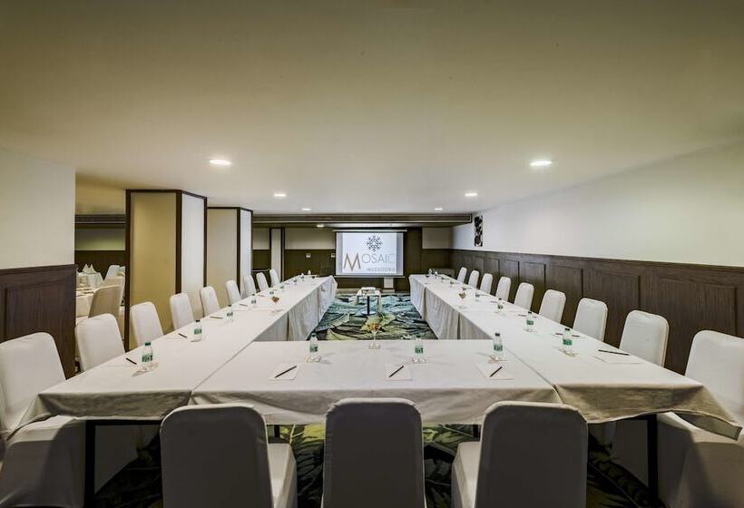 Mosaic Hotel Mussoorie Mallroad