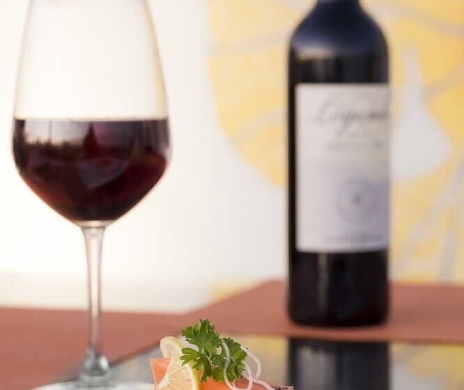 Mosaic Hotel Mussoorie Mallroad