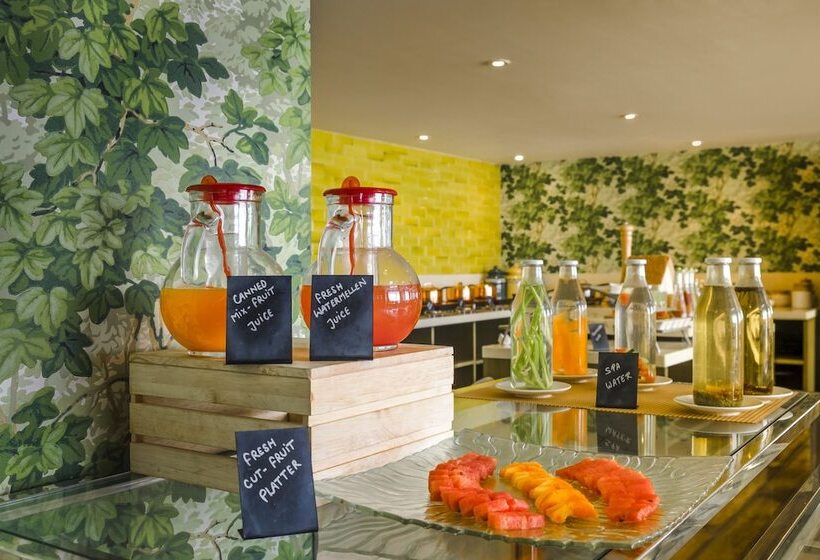 Mosaic Hotel Mussoorie Mallroad