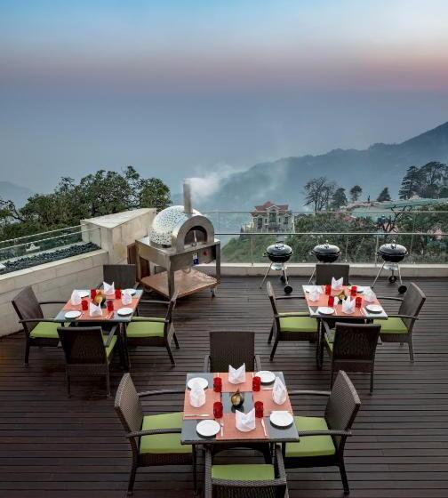 Mosaic Hotel Mussoorie Mallroad