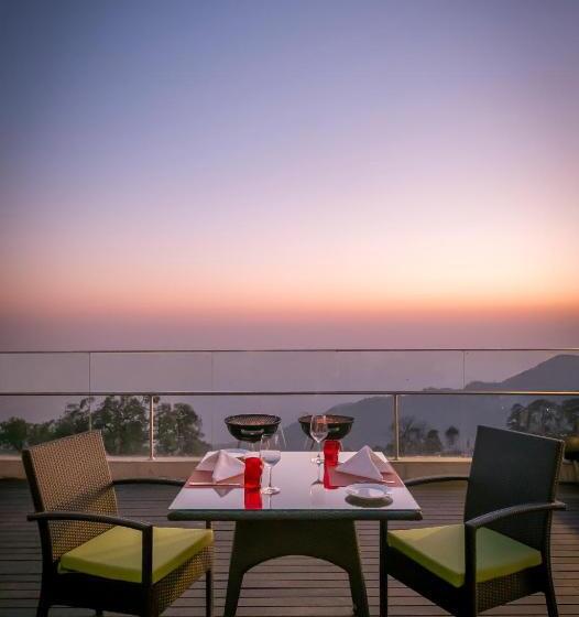 Mosaic Hotel Mussoorie Mallroad