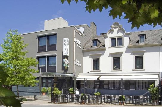 ホテル Neyses Am Park