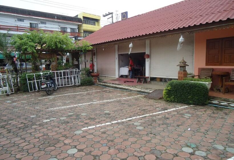 בית מלון כפרי Ngamta